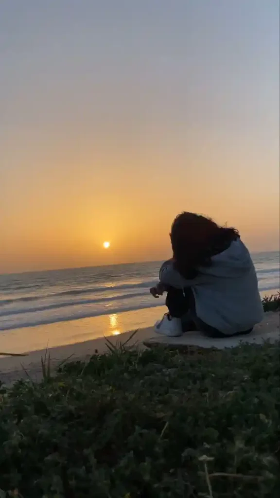 Sad Dp Girl